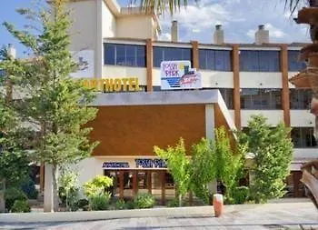Ght Tossa Park شقة فندقية 3*